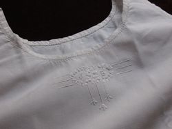 vintage French toddler clothing night gown