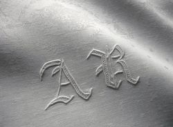 finest pure linen damask hand towels 