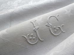 fine white linen damask table linen monogram PL