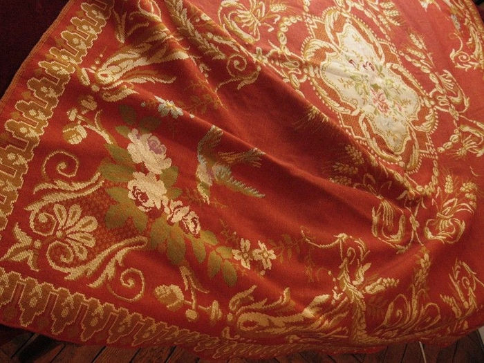 Wool tapestry table throw, Late 19th c.