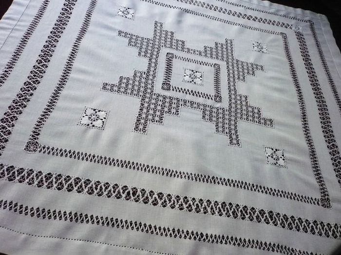 Teneriffe lace table cloth