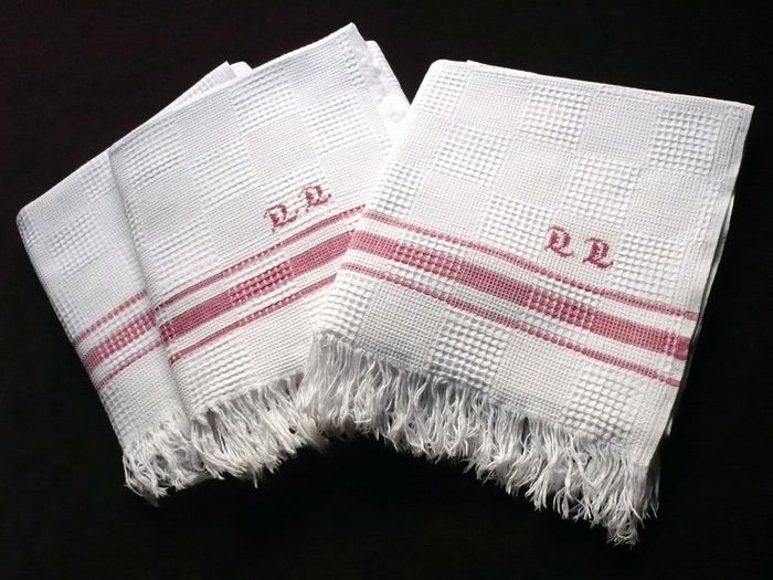 vintage hand towels monogram DD