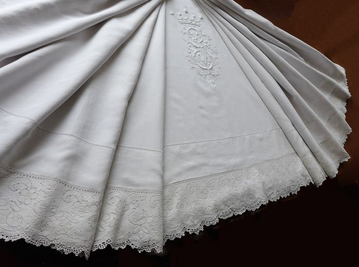 Antique sheet and Two sham set with noble provenance, monogram FG or GF