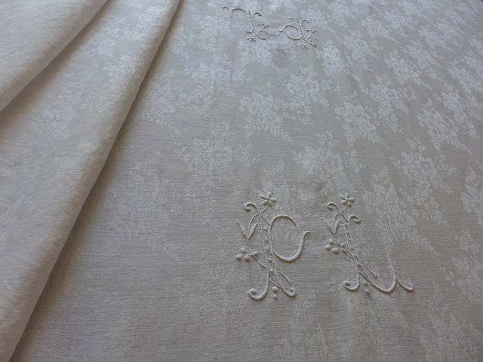 Antique Linen Banquet Table Service Monogrammed PL