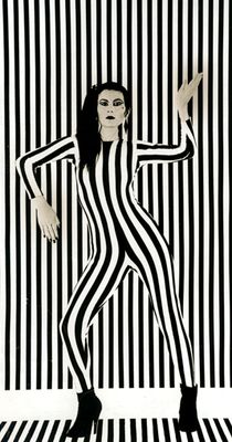 design in UK: sue timney black and white