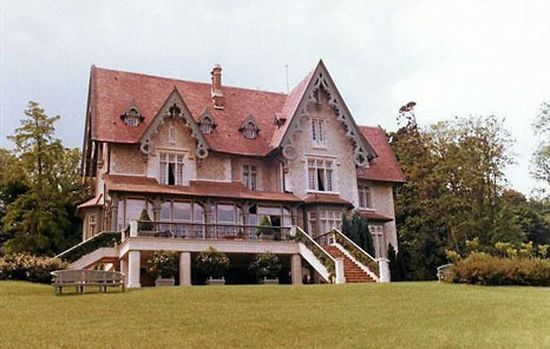 Chateau Gabriel , Proust, Yves Saint Laurent Lived There.
