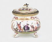 A MEISSEN SILVER-GILT MOUNTED CHINOISERIE CRE
