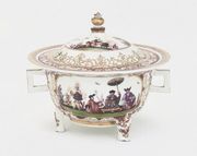 A MEISSEN CHINOISERIE TWO-HANDLED OLLIO-POT A