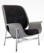 Kangaroo lounge chair